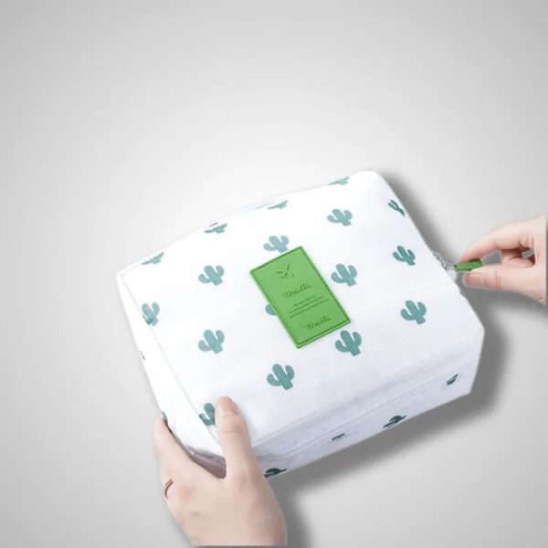 Large opening toiletry bag